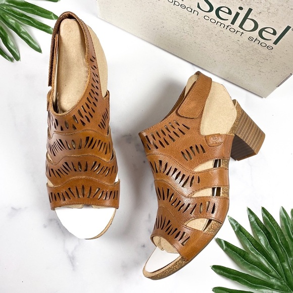 Josef Seibel Shoes - NIB Josef Seibel Sunny 02 Sandal 40 9-9.5